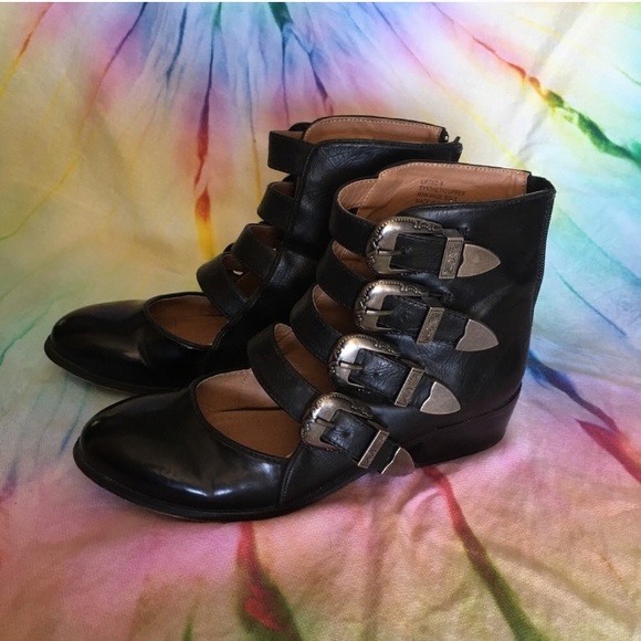 Zigi Soho Lifted Ankle Bootie. sz 8. - Picture 3 of 6